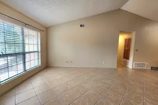 9001 Woodrun Rd, Pensacola, FL 32514 - Photo 12