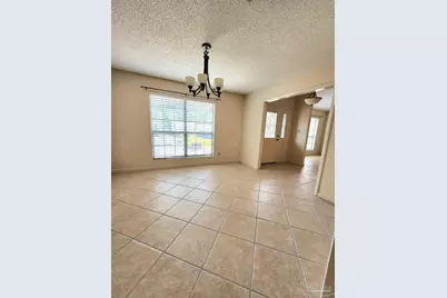 9001 Woodrun Rd, Pensacola, FL 32514 - Photo 10
