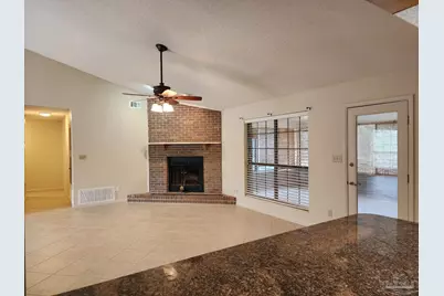 9001 Woodrun Rd, Pensacola, FL 32514 - Photo 8