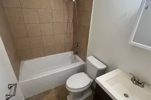 7870 Castlegate Dr, Pensacola, FL 32534 - Photo 16