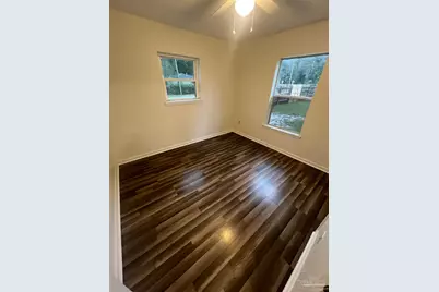 7870 Castlegate Dr, Pensacola, FL 32534 - Photo 14