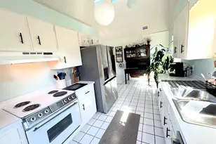 3585 Riddick Dr, Pensacola, FL 32504 - Photo 10