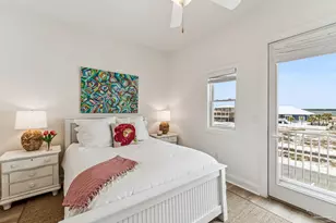 8037 Gulf Blvd, Navarre Beach, FL 32566 - Photo 16