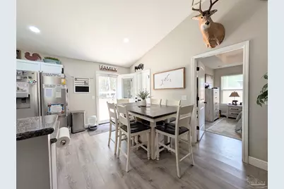 6837 Sagebrush Ln, Milton, FL 32570 - Photo 6