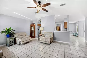 2712 Summertree Ln, Gulf Breeze, FL 32563 - Photo 8