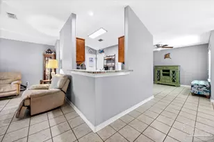 2712 Summertree Ln, Gulf Breeze, FL 32563 - Photo 4