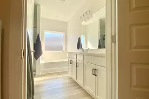 9668 Sagewood Dr, Pensacola, FL 32526 - Photo 10