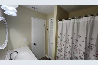 540 N 68th St, Pensacola, FL 32506 - Photo 26