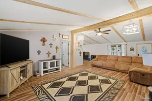 4342 Lindsey Ln, Pace, FL 32571 - Photo 8