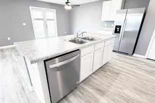 5720 Blackhorse Cir, Pensacola, FL 32526 - Photo 8