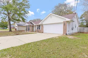 6544 Eagle Crest Dr, Milton, FL 32570 - Photo 2