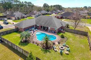 3712 Laverne Dr, Pace, FL 32571 - Photo 1