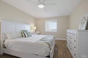 7453 Sunset Harbor Dr, Navarre Beach, FL 32566 - Photo 24