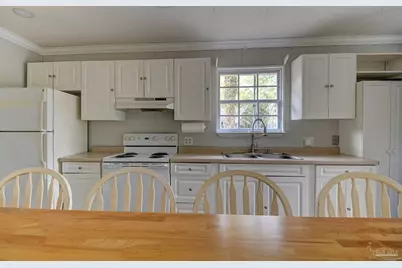 5755 Azalea Ave, Milton, FL 32570 - Photo 14