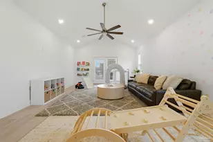 908 E Yonge St, Pensacola, FL 32503 - Photo 30