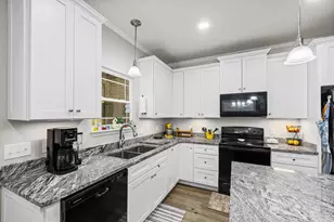 922 E Edney Ave, Crestview, FL 32539 - Photo 16