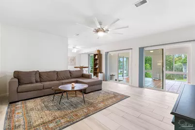 3085 Robertson Rd, Pensacola, FL 32507 - Photo 12