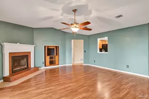 1024 Oak View Dr, Pensacola, FL 32506 - Photo 16