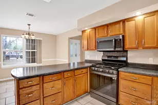 1024 Oak View Dr, Pensacola, FL 32506 - Photo 8