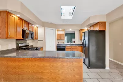 1024 Oak View Dr, Pensacola, FL 32506 - Photo 6