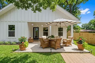 7561 Weaver Dr, Pensacola, FL 32534 - Photo 6