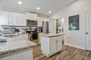 6340 Arbor Ln, Gulf Breeze, FL 32563 - Photo 10