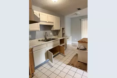 3864 Oakus Dr #5A, Milton, FL 32583 - Photo 6