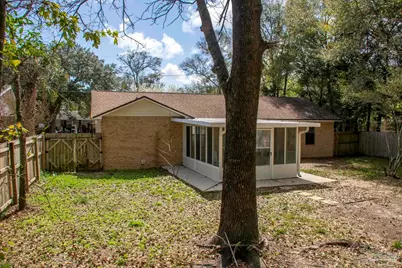 6514 Oakcrest Rd, Milton, FL 32570 - Photo 10