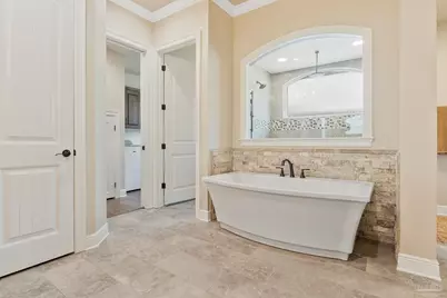 5824 Huntington Creek Blvd, Pensacola, FL 32526 - Photo 30