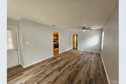 6288 Hamilton Bridge Rd #704, Milton, FL 32570 - Photo 4