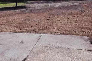 7240 Hilburn Rd, Pensacola, FL 32504 - Photo 2