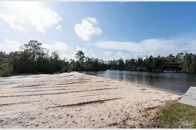 7608 River Rd, Milton, FL 32583 - Photo 10