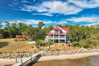 5485 Soundside Dr, Gulf Breeze, FL 32563 - Photo 48