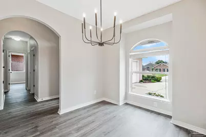 4146 Oak Pointe Dr, Gulf Breeze, FL 32563 - Photo 8