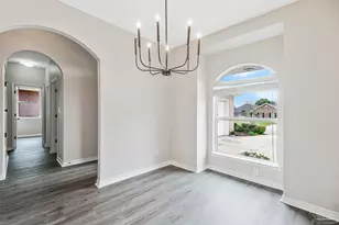 4146 Oak Pointe Dr, Gulf Breeze, FL 32563 - Photo 8