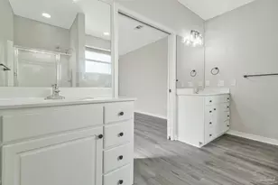 4146 Oak Pointe Dr, Gulf Breeze, FL 32563 - Photo 4