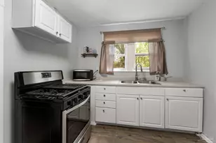 3211 N Hayne St, Pensacola, FL 32503 - Photo 6