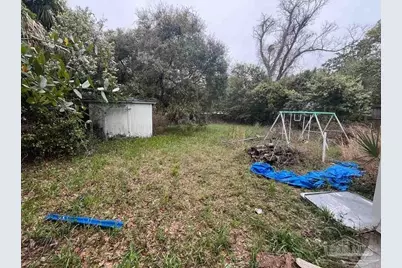 310 E Moreno St, Pensacola, FL 32503 - Photo 10