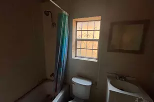 310 E Moreno St, Pensacola, FL 32503 - Photo 22