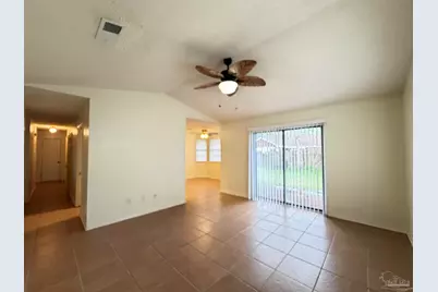 846 Amberway Dr, Pensacola, FL 32506 - Photo 4