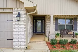 142 Ridgeway Cir, Crestview, FL 32536 - Photo 4