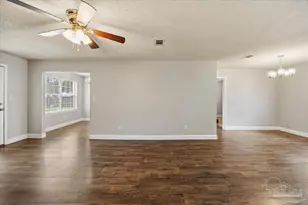 4870 Autumn Dr, Pace, FL 32571 - Photo 8