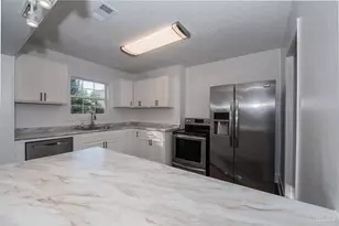 132 Elm St, Pensacola, FL 32506 - Photo 6