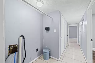 1200 Shoreline Dr, Gulf Breeze, FL 32561 - Photo 24