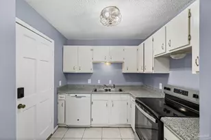 1200 Shoreline Dr, Gulf Breeze, FL 32561 - Photo 14