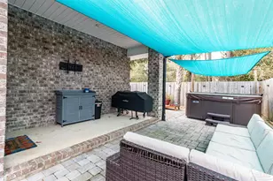 2025 Sunset Pine Way, Gulf Breeze, FL 32563 - Photo 34