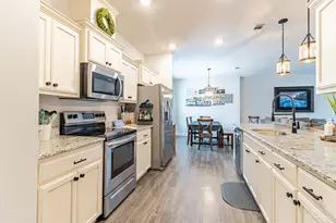 2025 Sunset Pine Way, Gulf Breeze, FL 32563 - Photo 10