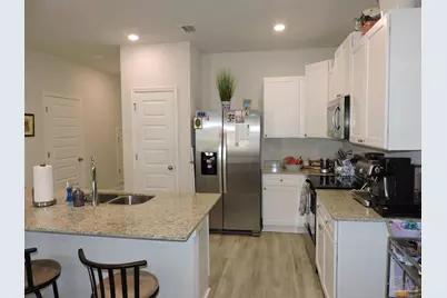 7170 Village Ln, Pensacola, FL 32504 - Photo 10