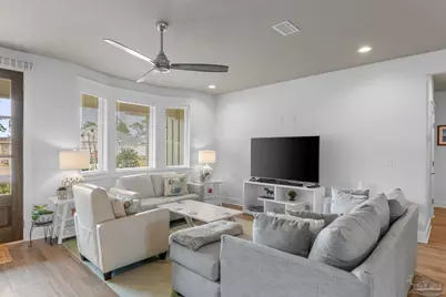 1619 Ponderosa Dr, Gulf Breeze, FL 32563 - Photo 6