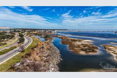 16 Wharf Ave, Pensacola, FL 32502 - Photo 10